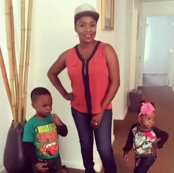 Lady shot dead by armed robbers in Ikorodu Road traffic, her daughter kidnapped